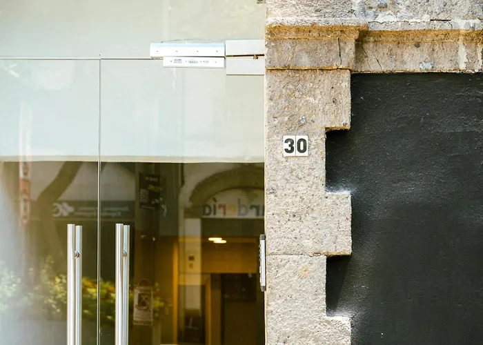 Bright Loft W/balcony & Workspace | Roma Norte Apartment Mexico City